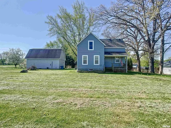 513 12th St, Silvis, IL 61282