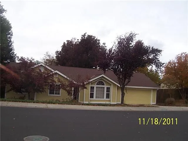 4115 Richardson Dr photo 1