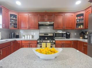 11 Hancox Ave, Nutley, NJ 07110