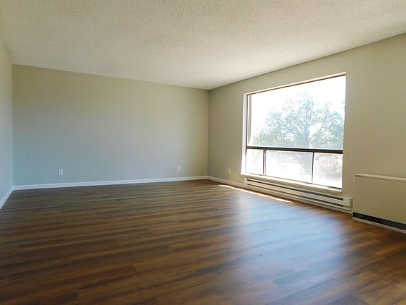 3rd image of 575 NE 4th St