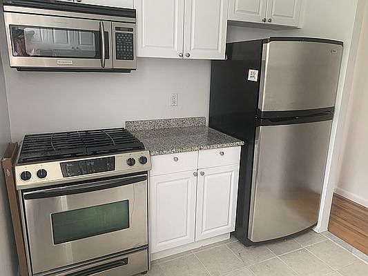 1st image of 508 Columbus Ave #1S