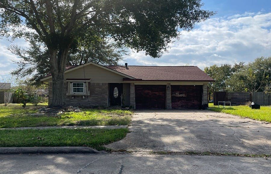 1st image of 11718 Crockett Dr