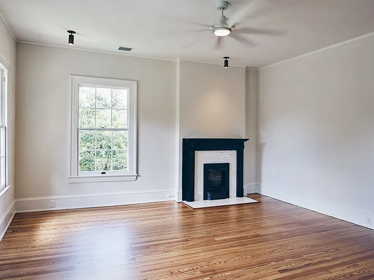 2979 Saint Johns Ave — Photo 20