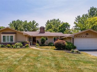 24418 Hazelmere Rd, Beachwood, OH 44122