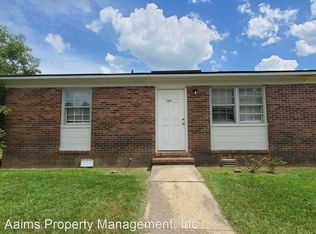1217 Southwood Dr, Fayetteville, NC 28304