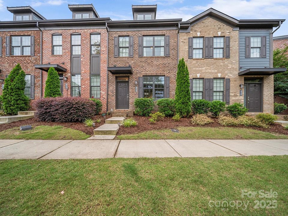 1st image of 416 Linestowe Dr