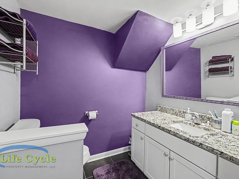 2052 Collingwood Ave SW — Photo 12