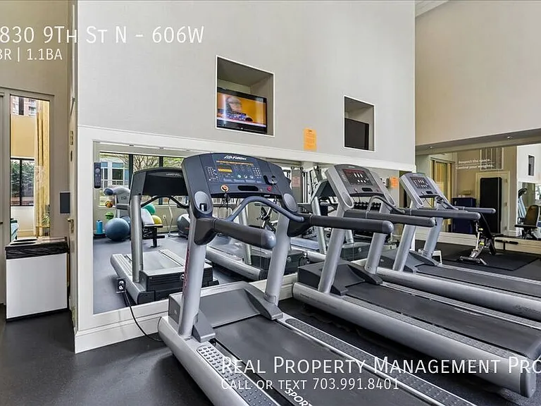 3830 9th St N #606W — Photo 37