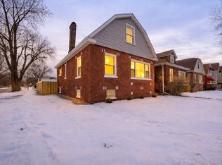 9356 S Manistee Ave, Chicago, IL 60617