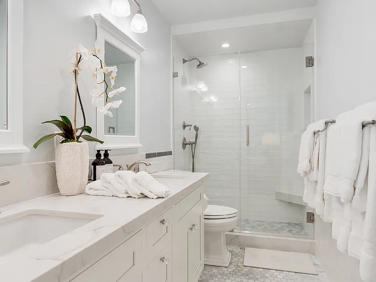 1522 Ynez Pl — Photo 13
