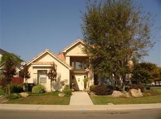 2033 Lakewind Ct, Modesto, CA 95355