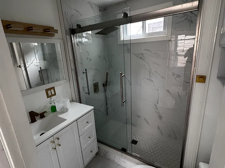 21 Dexter St — Photo 1