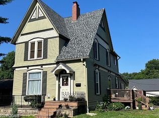 1701 Grand Ave, Carthage, MO 64836