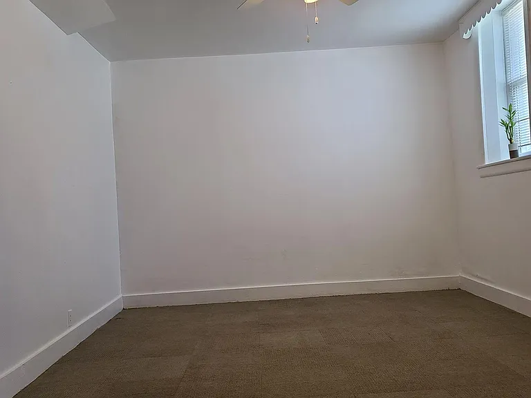 418 S 5th St #2 — Photo 6