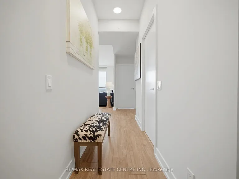 215 Veterans Dr #901 — Photo 3