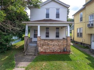 809 Crescent Ave, Ellwood City, PA 16117