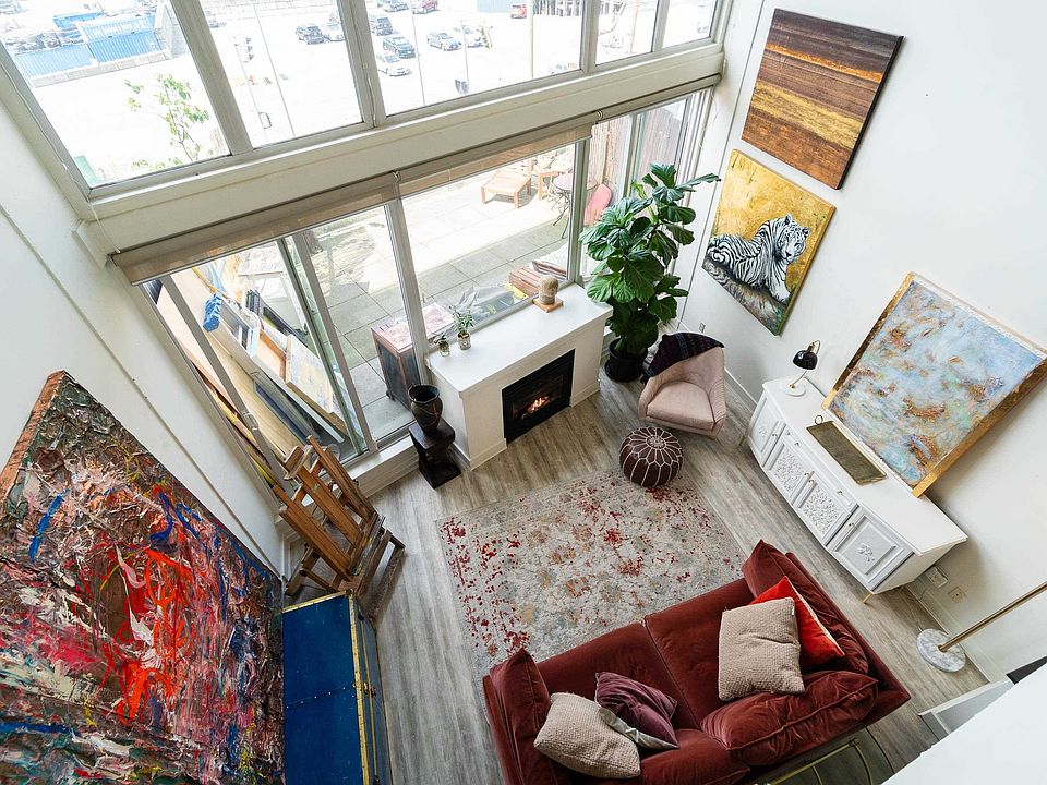 1st image of 289 Alexander St #214