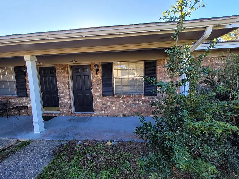 4804 Tradewinds Dr — Photo 3