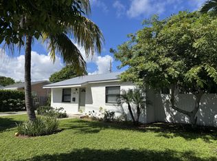 611 Monceaux Rd, West Palm Beach, FL 33405