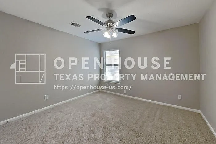 7718 Balsam Crossing Ln — Photo 10