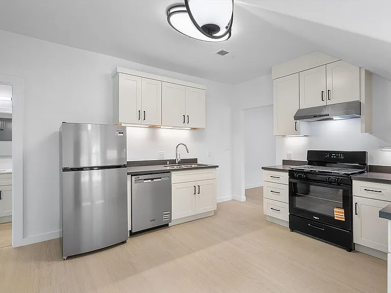 1531 Lafayette St -LU- — Photo 11