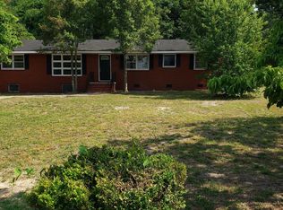 2513 Cumberland Rd, Fayetteville, NC 28306