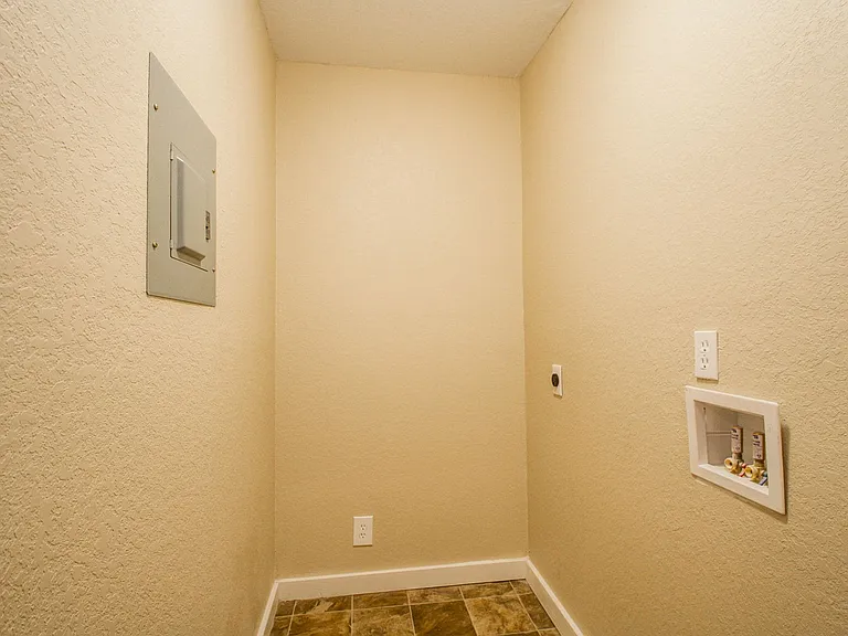 526 Cooper — Photo 15