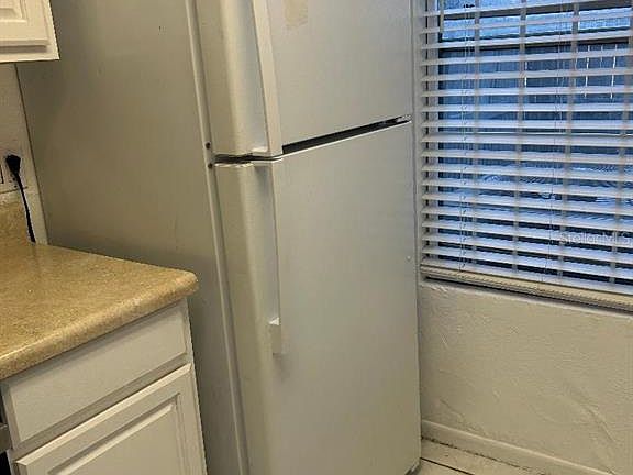5th image of 4031 Henley Rd #1706