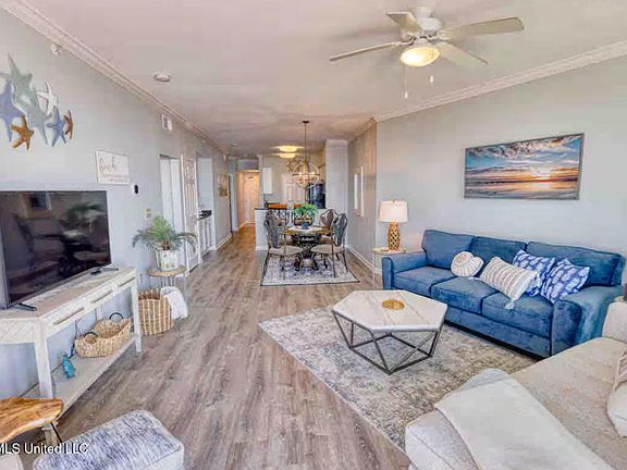 3rd image of 2230 Beach Dr APT 1102