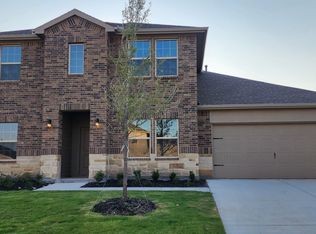 1313 Elmwood Dr, Cedar Hill, TX 75104