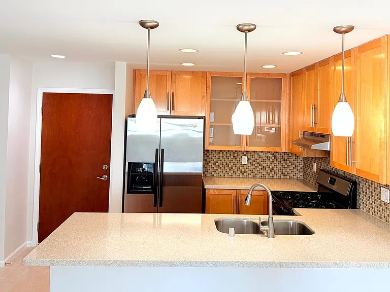 4702 Fulton Ave #209 — Photo 8