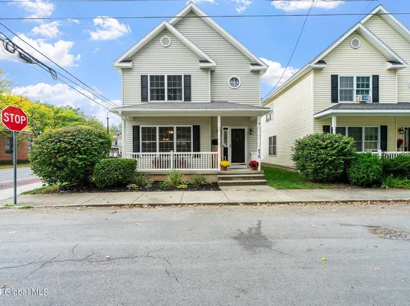 476 W Park Place, Troy, NY 12182