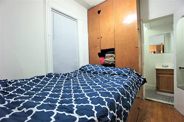 Rented by Compass | media 14