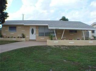 1833 SW 43rd Ave, Fort Lauderdale, FL 33317