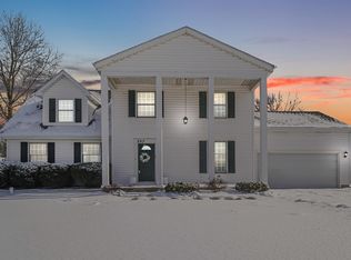 893 N 100 W, Valparaiso, IN 46385