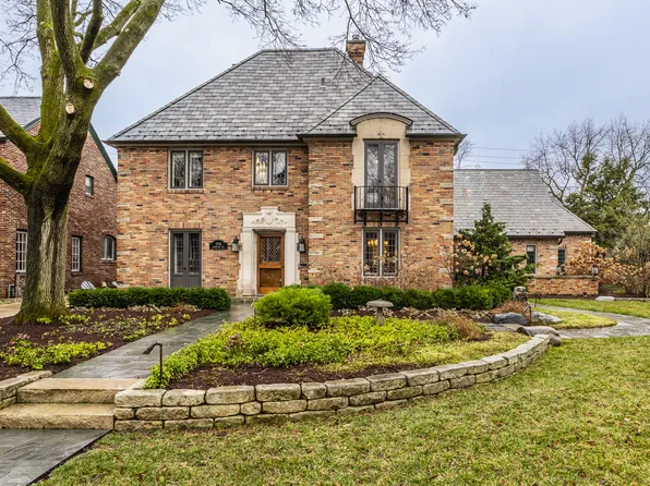 5716 Washington Blvd, Indianapolis, IN 46220