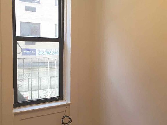 4th image of 248 Mulberry St APT 1
