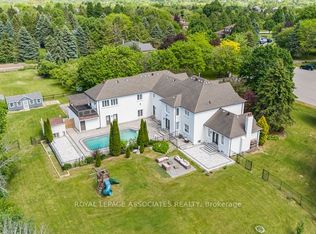 69 Raeview Dr, Whitchurch Stouffville, ON L4A 3G7