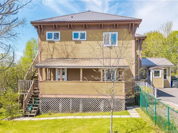 17 Clinch St, Saint George, NB E5C 3C7