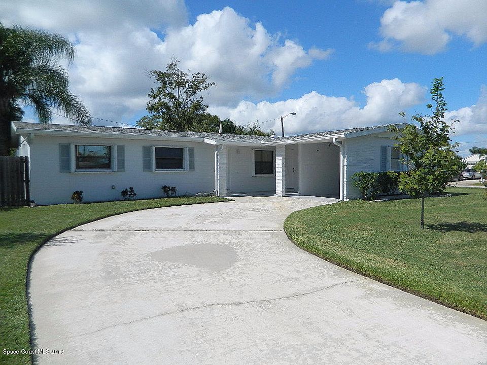 1st image of 1105 Conquistador Dr