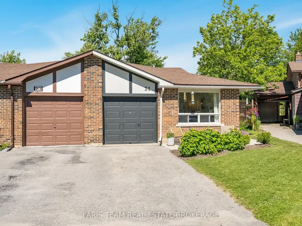 21 Maplehurst Cres, Barrie, ON L4M 4X1