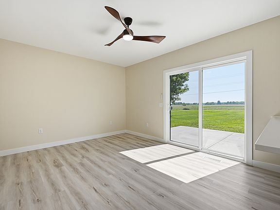 5th image of 600 North Cres