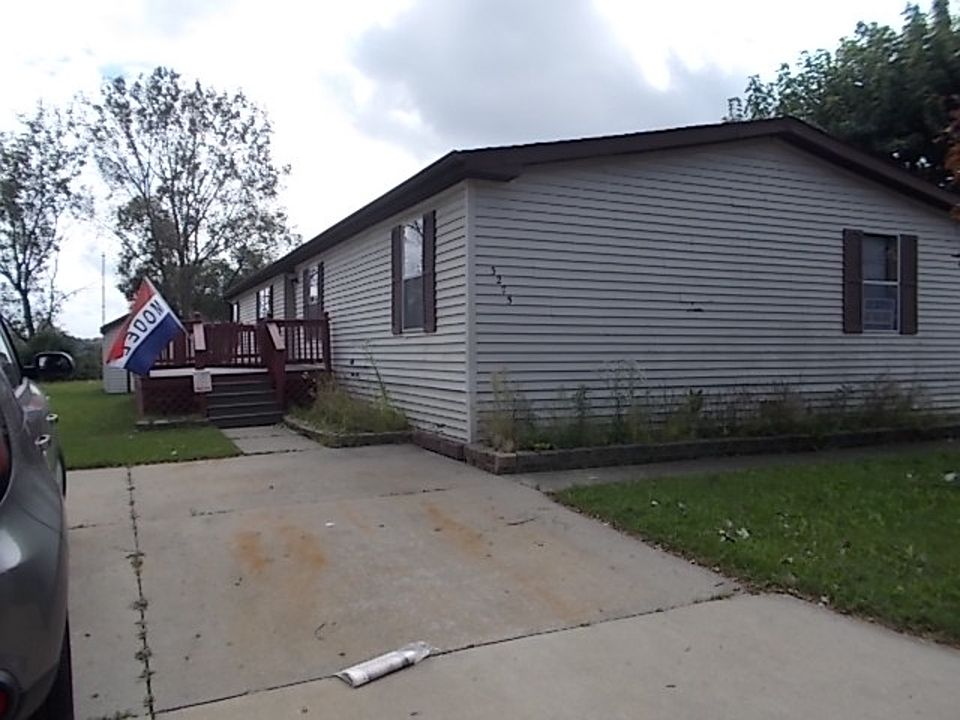 1st image of 3275 Susan Cir S