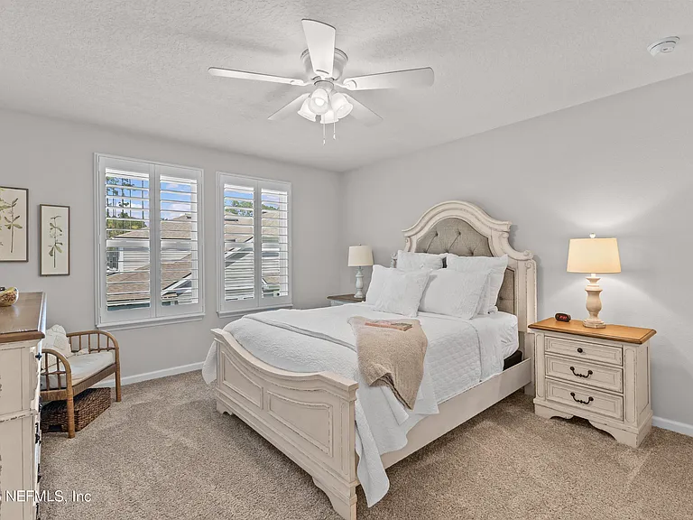 30 Bush Pl — Photo 18