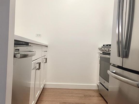 3rd image of 7525 153rd St APT 502