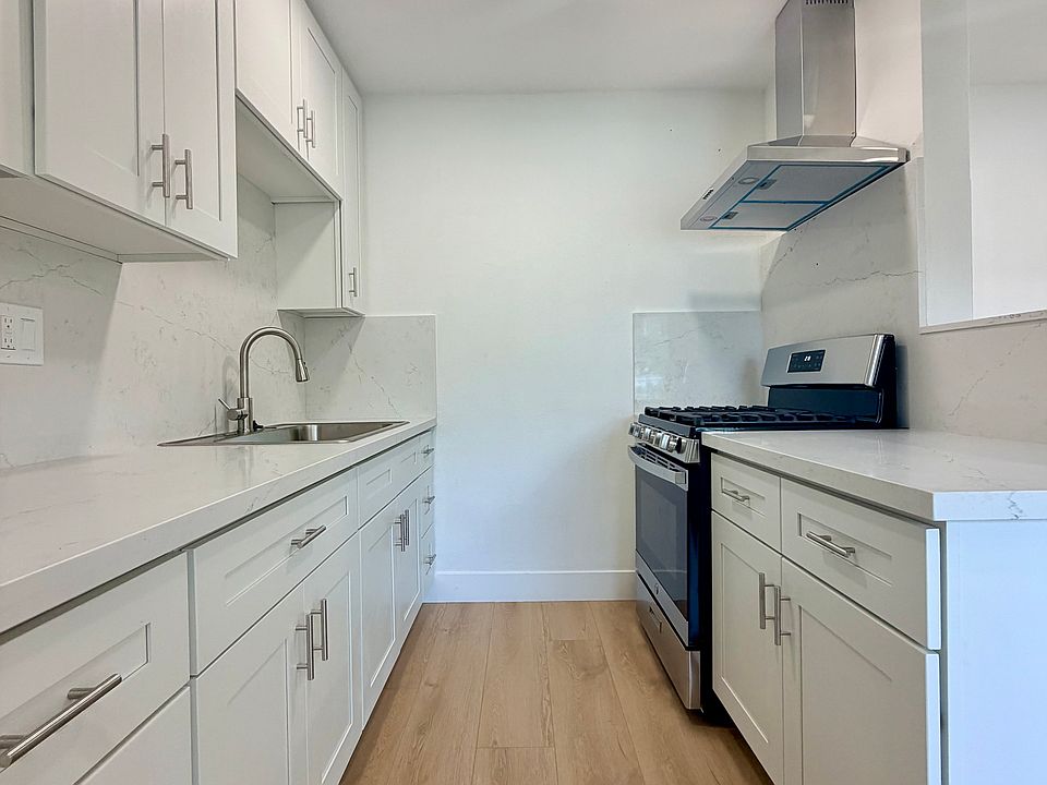1st image of 715 N Anna Dr #2