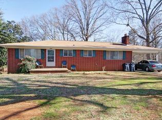 2028 Sandy Ave, Statesville, NC 28625