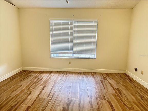 5th image of 8818 Reservation Dr