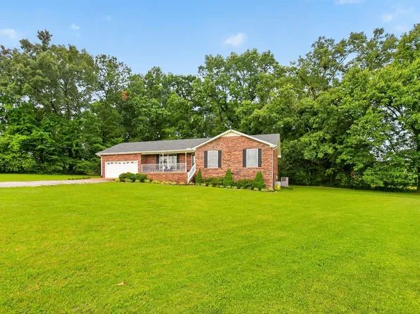 110 Needham Ln, Burns, TN 37029