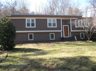 5 Old Amherst Rd #B, Belchertown, MA 01007